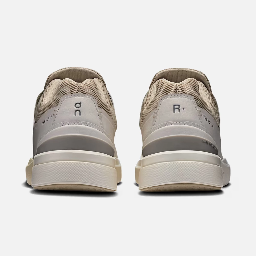 On Men's The Roger Advantage Shoes - White / Sand